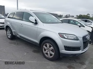 2014 Audi Q7 Premium Plus with VIN WA1LGAFE2ED017135, listed as a IAAI auction lot 42533428 with 142,132 mi miles and . Bid and sale history available at DreamBid. Image 1.