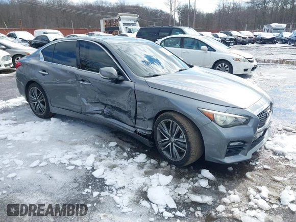 2014 Infiniti Q50 Premium with VIN JN1BV7AR8EM690406, listed as a IAAI auction lot 41525545 with 163,582 mi miles. Bid and sale history available at carsss.com. Image 1.