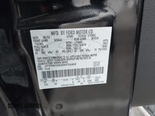 2005 Ford F-150 XLT z VIN 1FTPW12525KF02452, wystawiony jako IAAI lot #42050781 z przebiegiem 146 576 mil mil oraz . Historia ofert i sprzedaży dostępna na DreamBid. Obrazek 9.