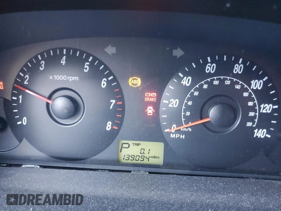 2006 Hyundai Elantra GLS z VIN KMHDN56D96U189271, wystawiony jako Copart lot #46472245 z przebiegiem 139 094 mil mil oraz Szkoda całkowita • Salvage title. Historia ofert i sprzedaży dostępna na DreamBid. Obrazek 9.