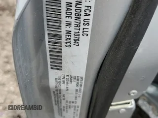 2024 Jeep Compass Latitude z VIN 3C4NJDBN7RT107047, wystawiony jako Copart lot #55265515 z przebiegiem 27 017 mil mil oraz Szkoda całkowita • Salvage title. Historia ofert i sprzedaży dostępna na DreamBid. Obrazek 13.