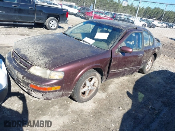 1998 Nissan Maxima GXE z VIN JN1CA21A0WT402950, wystawiony jako IAAI lot #41825084 z przebiegiem 244 042 mil mil oraz . Historia ofert i sprzedaży dostępna na DreamBid. Obrazek 2.