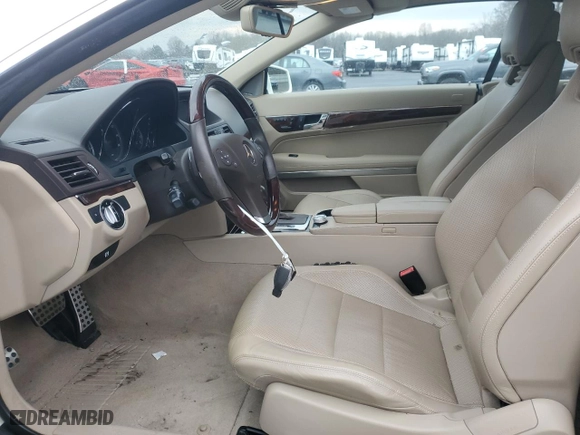 2011 Mercedes-Benz E-Class E 350 with VIN WDDKK5GF6BF110602, listed as a Copart auction lot 47092145 with 60,444 mi miles and Salvage Title. Bid and sale history available at carsss.com. Image 7.