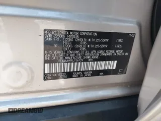 2024 Toyota Venza LE z VIN JTEAAAAH9RJ156729, wystawiony jako IAAI lot #41210034 z przebiegiem 8 132 mil mil oraz . Historia ofert i sprzedaży dostępna na DreamBid. Obrazek 9.