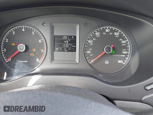 2011 Volkswagen Jetta SE with VIN 3VWDZ7AJXBM098328, listed as a IAAI auction lot 41819874 with 133,877 mi miles and . Bid and sale history available at DreamBid. Image 7.