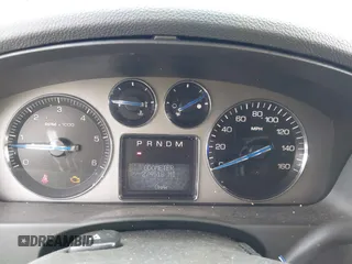 2008 Cadillac Escalade with VIN 1GYEC63888R129574, listed as a IAAI auction lot 41597502 with 274,518 mi miles. Bid and sale history available at carsss.com. Image 7.