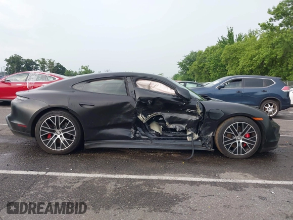 2021 Porsche Taycan 4S z VIN WP0AB2Y13MSA43638, wystawiony jako IAAI lot #42638298 z przebiegiem 27 634 mil mil oraz . Historia ofert i sprzedaży dostępna na DreamBid. Obrazek 13.