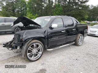2007 Chevrolet Avalanche LTZ z VIN 3GNFK12337G251304, wystawiony jako Copart lot #53954075 z przebiegiem 294 835 mil mil oraz Szkody całkowita. Historia ofert i sprzedaży dostępna na DreamBid. Obrazek 1.
