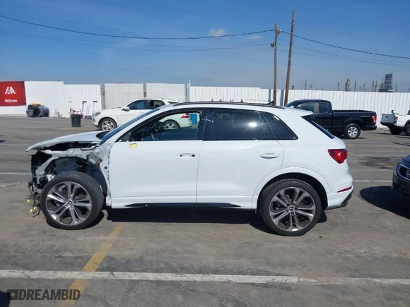 2021 Audi Q3 S line Premium Plus with VIN WA1EECF31M1063905, listed as a IAAI auction lot 41588919 with 31,739 mi miles. Bid and sale history available at carsss.com. Image 12.