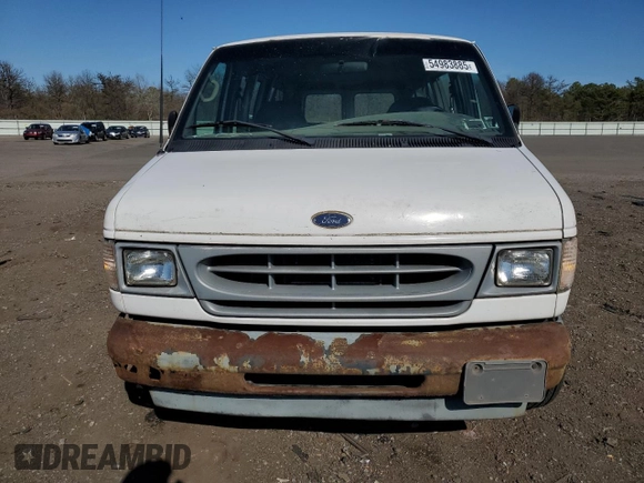2001 Ford Econoline Passenger XL with VIN 1FMRE11201HB08051, listed as a Copart auction lot 54983885 with 159,509 mi miles and Clean title. Bid and sale history available at DreamBid. Image 5.