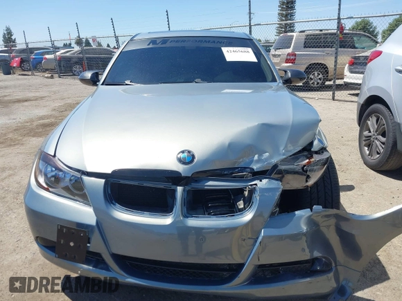 2007 BMW 3 Series 328xi z VIN WBAVC73587KP33390, wystawiony jako IAAI lot #42465688 z przebiegiem 144 423 mil mil oraz . Historia ofert i sprzedaży dostępna na DreamBid. Obrazek 12.