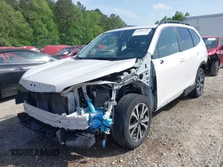2022 Subaru Forester Limited with VIN JF2SKAPC3NH435825, listed as a IAAI auction lot 42080762 with 43,682 mi miles and . Bid and sale history available at DreamBid. Image 23.