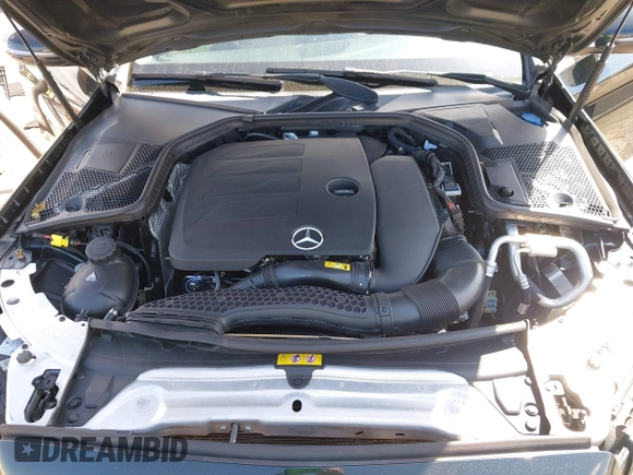 2019 Mercedes-Benz C 300 z VIN 55SWF8DB0KU307190, wystawiony jako IAAI lot #42064216 z przebiegiem 152 907 mil mil oraz . Historia ofert i sprzedaży dostępna na DreamBid. Obrazek 10.