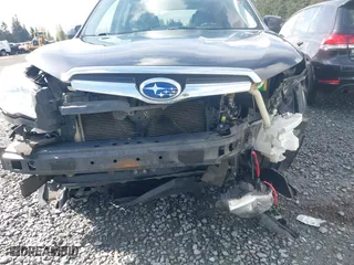 2016 Subaru Forester 2.5i Premium with VIN JF2SJADC3GH505432, listed as a IAAI auction lot 41992158 with 79,278 mi miles. Bid and sale history available at carsss.com. Image 5.