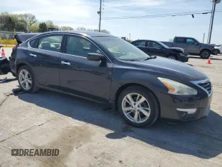 2015 Nissan Altima SV with VIN 1N4AL3AP5FC247472, listed as a Copart auction lot 52522615 with 85,278 mi miles and Salvage Title. Bid and sale history available at DreamBid. Image 4.