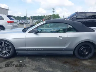 2011 Ford Mustang V6 with VIN 1ZVBP8EM7B5120539, listed as a IAAI auction lot 42502299 with 135,662 mi miles and . Bid and sale history available at DreamBid. Image 15.