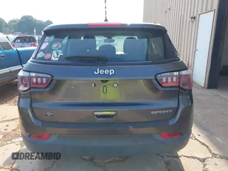 2018 Jeep Compass Sport с VIN 3C4NJCAB0JT233112, выставлен на аукционе IAAI как лот 42580222 с пробегом 96 280 миль миль и . История ставок и продаж доступна на DreamBid. Изображение 17.
