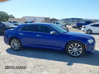 2018 Chrysler 300 Limited z VIN 2C3CCAEG8JH243461, wystawiony jako IAAI lot #42276459 z przebiegiem 111 750 mil mil oraz . Historia ofert i sprzedaży dostępna na DreamBid. Obrazek 13.