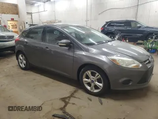 2014 Ford Focus SE z VIN 1FADP3K2XEL255540, wystawiony jako Copart lot #57070215 z przebiegiem 236 707 mil mil oraz Czysty tytuł • Clean title. Historia ofert i sprzedaży dostępna na DreamBid. Obrazek 4.