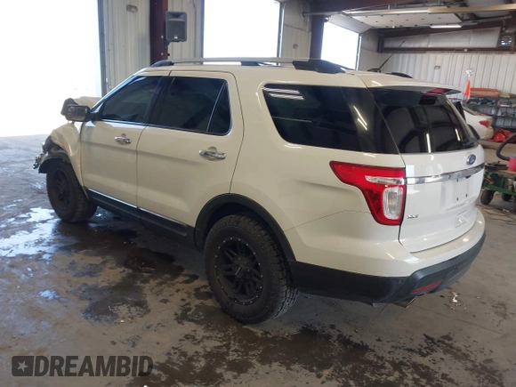 2011 Ford Explorer XLT with VIN 1FMHK7D84BGA57023, listed as a IAAI auction lot 42023816 with 205,238 mi miles and . Bid and sale history available at DreamBid. Image 3.