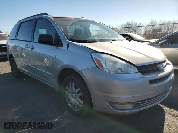 2004 Toyota Sienna CE with VIN 5TDZA23C44S067354, listed as a Copart auction lot 88336205 with 228,411 mi miles and Non Repairable. Bid and sale history available at carsss.com. Image 4.