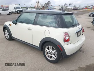 2011 MINI Hardtop with VIN WMWSU3C54BT183455, listed as a IAAI auction lot 42117672 with 130,530 mi miles and . Bid and sale history available at DreamBid. Image 3.