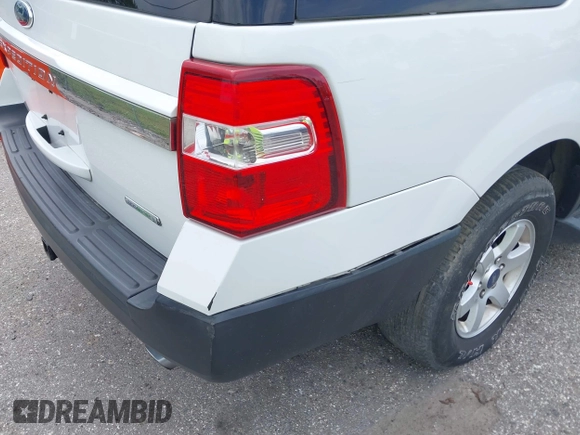 2016 Ford Expedition XL with VIN 1FMJU1GT0GEF15460, listed as a IAAI auction lot 42101510 with 132,062 mi miles and . Bid and sale history available at DreamBid. Image 6.