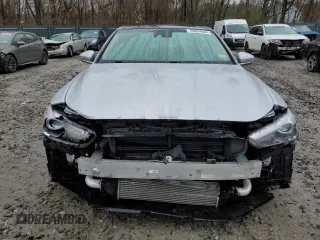 2019 Genesis G70 2.0T Advanced with VIN KMTG44LA3KU036602, listed as a Copart auction lot 53004064 with 69,812 mi miles and Salvage Title. Bid and sale history available at carsss.com. Image 5.