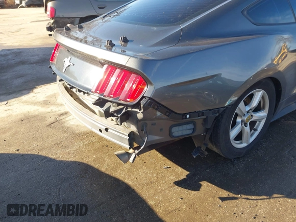 2017 Ford Mustang V6 z VIN 1FA6P8AM1H5224713, wystawiony jako IAAI lot #41208248 z przebiegiem 167 462 mil mil oraz . Historia ofert i sprzedaży dostępna na DreamBid. Obrazek 18.