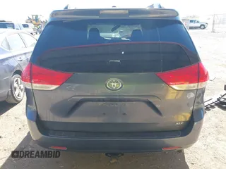 2014 Toyota Sienna XLE with VIN 5TDYK3DC2ES500586, listed as a IAAI auction lot 41995867 with 148,861 mi miles and . Bid and sale history available at DreamBid. Image 16.