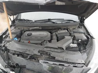 2018 Hyundai Sonata Limited with VIN 5NPE34AF2JH627102, listed as a IAAI auction lot 41839621 with 161,943 mi miles. Bid and sale history available at carsss.com. Image 10.