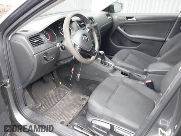 2015 Volkswagen Jetta S с VIN 3VW2K7AJ2FM406318, выставлен на аукционе IAAI как лот 42340261 с пробегом 140 313 миль миль и . История ставок и продаж доступна на DreamBid. Изображение 5.