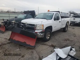 2010 Chevrolet Silverado 3500HD SRW Work Truck with VIN 1GC3KZBG3AF135364, listed as a Copart auction lot 81916204 with 8,252 mi miles and Clean Title. Bid and sale history available at DreamBid. Image 1.