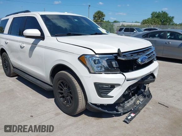 2019 Ford Expedition XLT with VIN 1FMJU1HT3KEA10827, listed as a IAAI auction lot 42016508 with 83,286 mi miles. Bid and sale history available at carsss.com. Image 1.