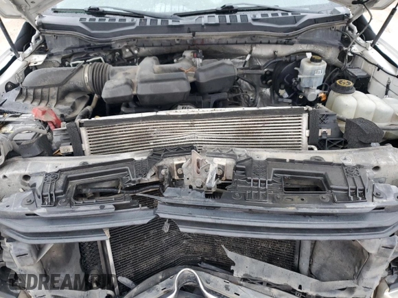 2019 Ford F-350 XL with VIN 1FT8W3A68KEC83176, listed as a Copart auction lot 87997915 with 275,052 mi miles and Salvage title. Bid and sale history available at DreamBid. Image 12.