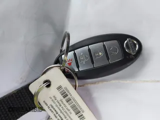 2019 Nissan Pathfinder SV z VIN 5N1DR2MM6KC578343, wystawiony jako IAAI lot #41560234 z przebiegiem 89 640 mil mil oraz . Historia ofert i sprzedaży dostępna na DreamBid. Obrazek 11.