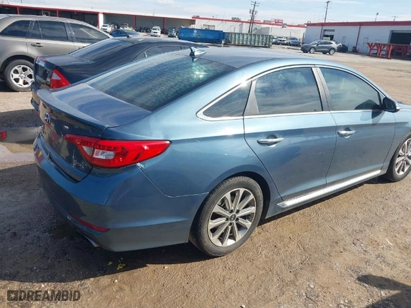 2016 Hyundai Sonata 2.4L Sport with VIN 5NPE34AF0GH338552, listed as a IAAI auction lot 41221255 with 148,849 mi miles. Bid and sale history available at carsss.com. Image 4.