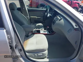 2006 Hyundai Azera SE with VIN KMHFC46F76A073367, listed as a IAAI auction lot 42174768 with 49,314 mi miles and . Bid and sale history available at DreamBid. Image 5.
