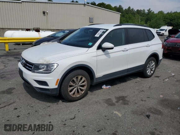 2018 Volkswagen Tiguan S z VIN 3VV1B7AX1JM072635, wystawiony jako Copart lot #58413425 z przebiegiem 79 514 mil mil oraz Szkoda całkowita • Salvage title. Historia ofert i sprzedaży dostępna na DreamBid. Obrazek 1.