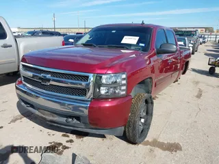 2008 Chevrolet Silverado 1500 1LT with VIN 3GCEC13J48G299099, listed as a IAAI auction lot 41309716 with 199,215 mi miles and . Bid and sale history available at DreamBid. Image 19.