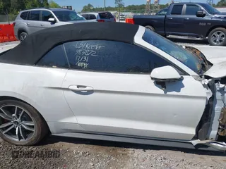2015 Ford Mustang EcoBoost Premium с VIN 1FATP8UH6F5383872, выставлен на аукционе IAAI как лот 41982537 с пробегом 142 096 миль миль и . История ставок и продаж доступна на DreamBid. Изображение 14.