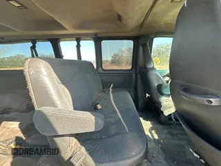 2002 Chevrolet Express with VIN 1GAHG39R921243538, listed as a Copart auction lot 88987585 with 512,936 mi miles and Clean Title. Bid and sale history available at carsss.com. Image 6.