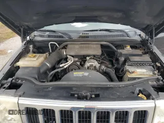 2008 Jeep Commander Sport with VIN 1J8HH48K38C229803, listed as a Copart auction lot 75095854 with 0 mi miles and Salvage Title. Bid and sale history available at carsss.com. Image 12.