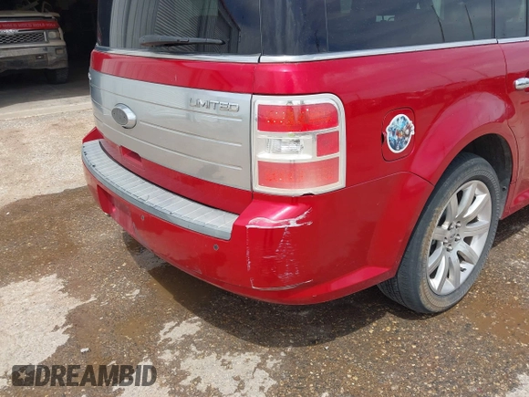 2011 Ford Flex Limited with VIN 2FMGK5DC2BBD00260, listed as a IAAI auction lot 42056153 with 183,413 mi miles. Bid and sale history available at carsss.com. Image 6.