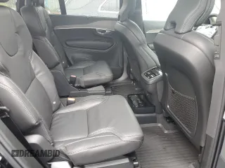 2025 Volvo XC90 Ultra z VIN YV4062JF9S1345566, wystawiony jako Copart lot #57229865 z przebiegiem 1746 mil mil oraz Szkoda całkowita • Salvage title. Historia ofert i sprzedaży dostępna na DreamBid. Obrazek 11.