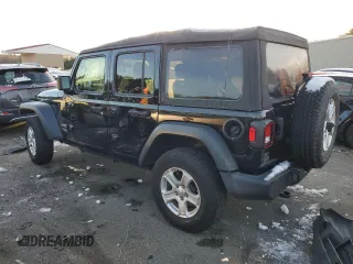 2021 Jeep Wrangler Unlimited 80th Anniversary with VIN 1C4HJXDN8MW526846, listed as a Copart auction lot 82920884 with 57,863 mi miles and Salvage title. Bid and sale history available at DreamBid. Image 2.