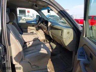 2003 Chevrolet Silverado 1500 LS with VIN 1GCEK19T83E282043, listed as a IAAI auction lot 41869569 with 241,802 mi miles. Bid and sale history available at carsss.com. Image 5.