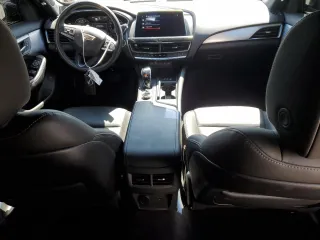 2024 Cadillac CT5 Luxury with VIN 1G6DX5RK0R0127765, listed as a Copart auction lot 50882525 with 8,060 mi miles and Salvage title. Bid and sale history available at DreamBid. Image 8.