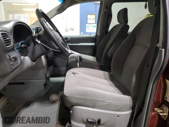 2007 Chrysler Town & Country LWB Touring with VIN 2A4GP54L67R195270, listed as a Copart auction lot 77137954 with 209,073 mi miles and Clean Title. Bid and sale history available at carsss.com. Image 7.