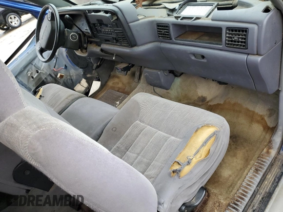 1997 Dodge Ram 2500 with VIN 3B7KC23D4VM507854, listed as a Copart auction lot 82344414 with 281,855 mi miles and Salvage Title. Bid and sale history available at carsss.com. Image 8.